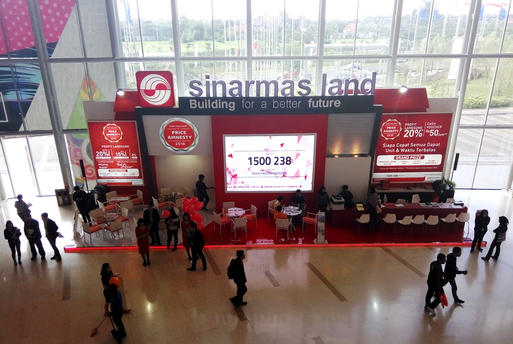 Booth Sinar Mas Land di Pekan Raya Indonesia, ICE BSD, Tangerang (Foto:Metrotvnews.com/Anggitondi Martaon)