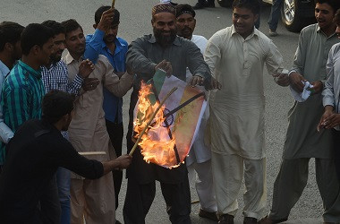 India-Pakistan Memanas, 13 Orang Tewas dalam Tiga Hari