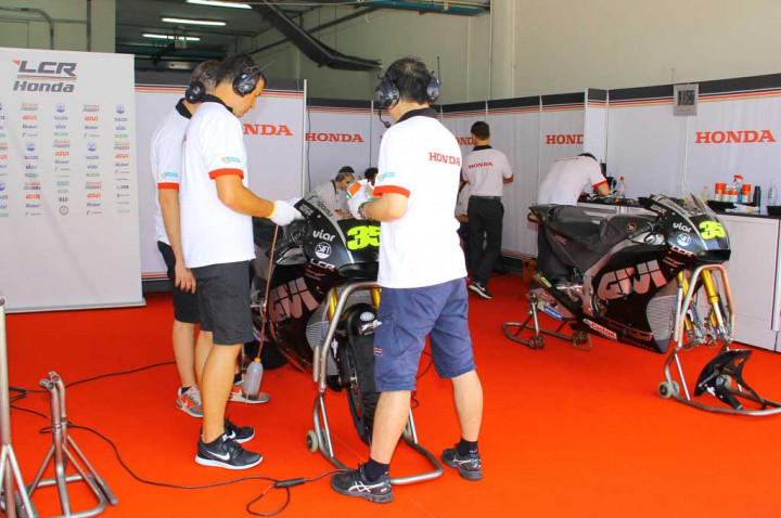 LCR Honda Masih Setia Pakai Satu Pembalap