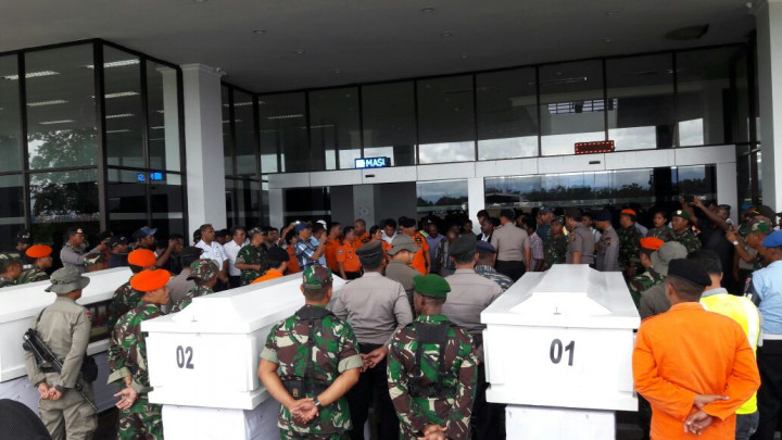 Joint SAR Team Locate Missing Cargo Plane in Papua, Recover 4 Bodies