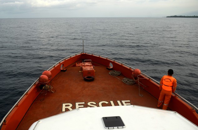 Boat Sinks in Batam, Killing at Least 18