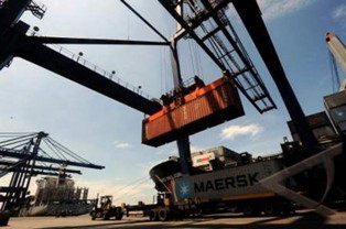 Dua Tersangka Pelindo II Ditangkap saat Main Golf