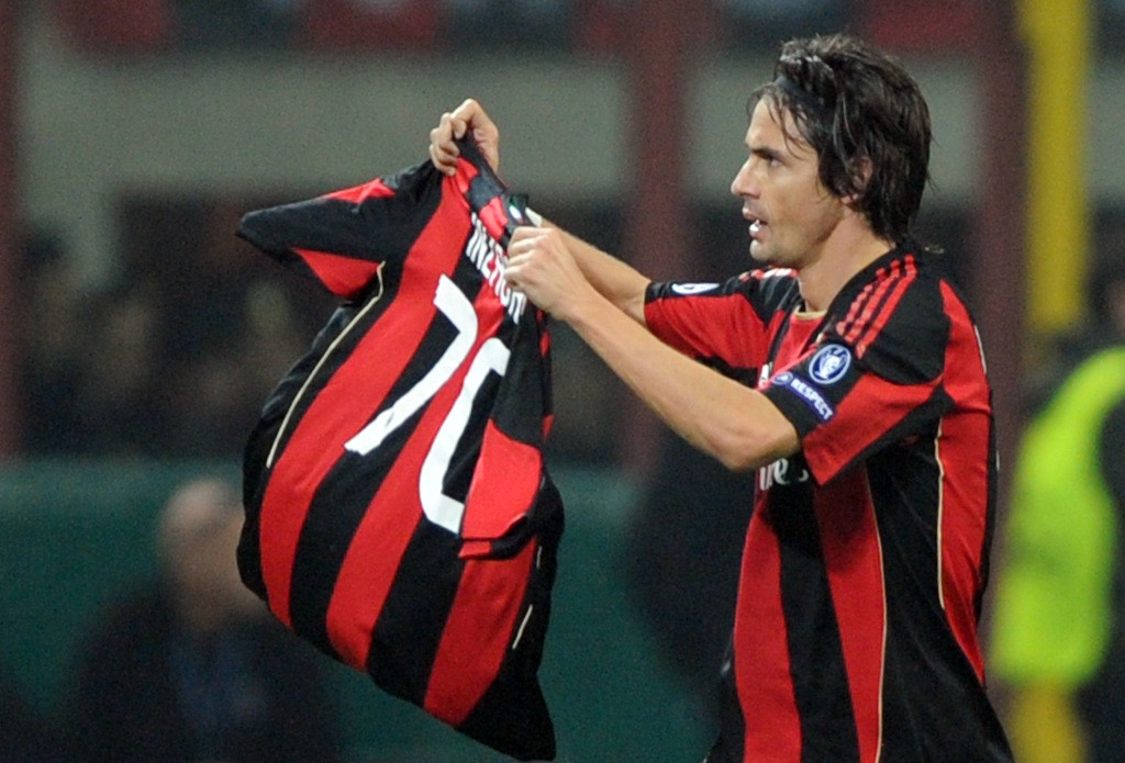 Filippo Inzaghi merayakan gol ke-70 di pentas Eropa. (Foto: AFP/ Giuseppe Cacace)
