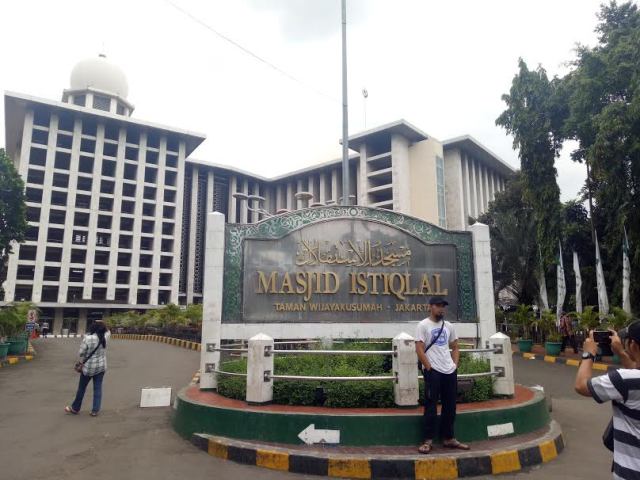 Masjid Istiqlal menjadi salah satu lokasi yang akan diinapi pendemo dari luar Jakarta/MTVN/Arga Sumantri
