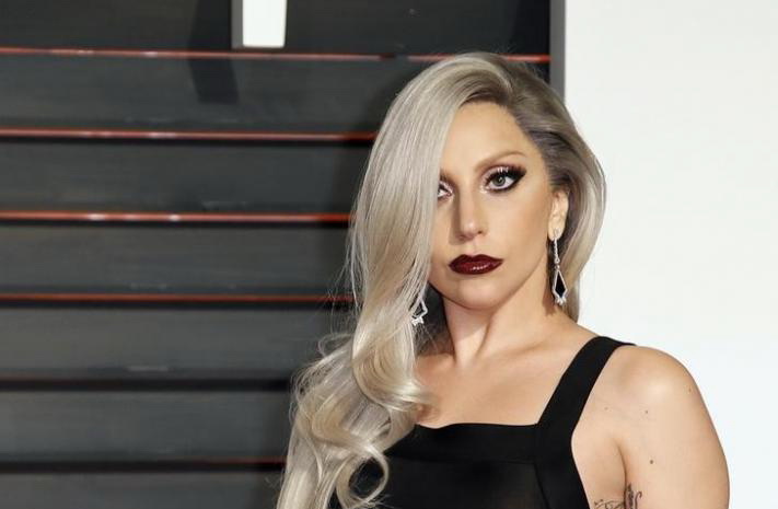 Lady Gaga akan Perankan Donatella Versace