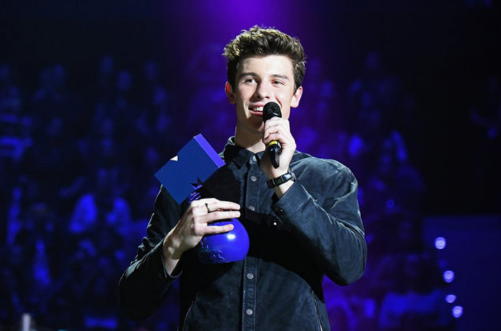 Penyanyi Asal Kanada Dominasi Kemenangan di MTV EMAs