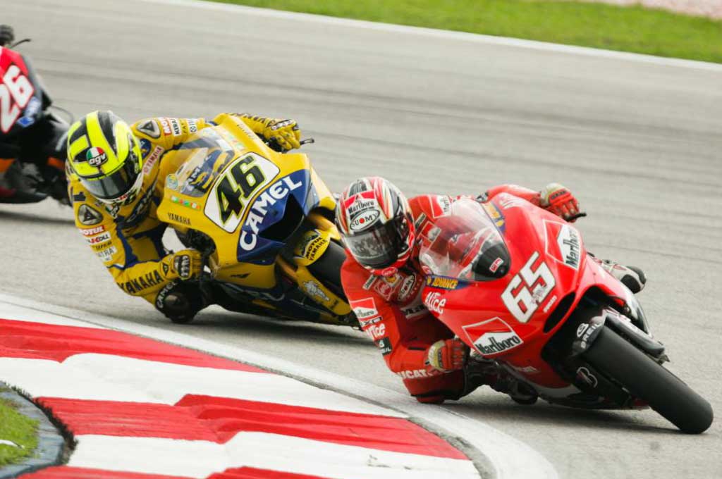 Angka 65 yang sering digunakan Loris Capirossi bakal ditetapkan sebagai angka sakral di MotoGP. Dorna MotoGP