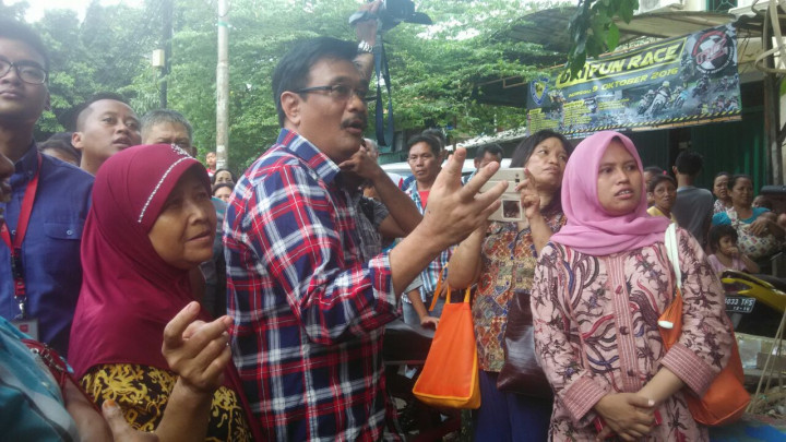Djarot Tinjau Pembangunan RPTRA Galur