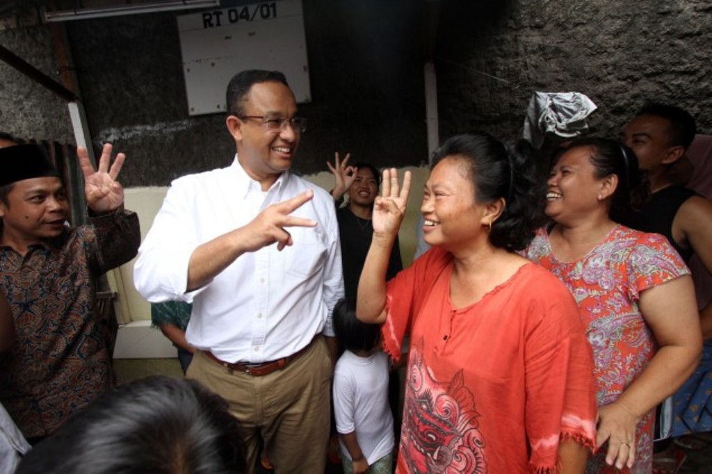 Anies Baswedan (kemeja putih). (Foto: MI/Arya Manggala)