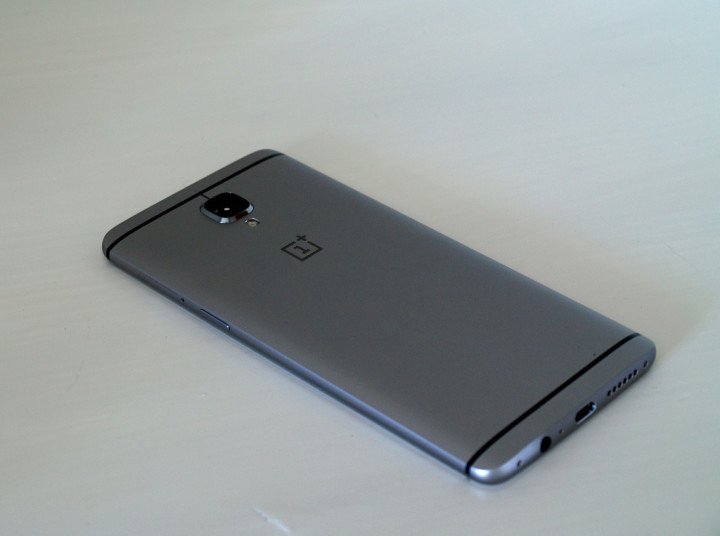 OnePlus Siapkan Smartphone Pakai Snapdragon 821?