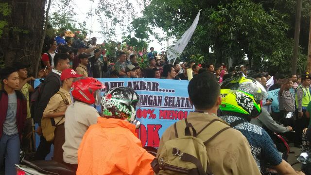 Ada Pendukung Djarot di Tengah Penolakan Warga Kembangan Utara