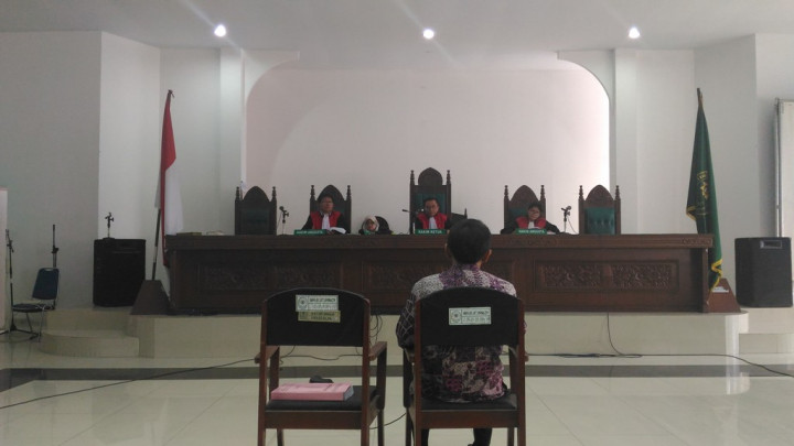 Korupsi Dana Bansos, Gatot Dituntut 8 Tahun Penjara