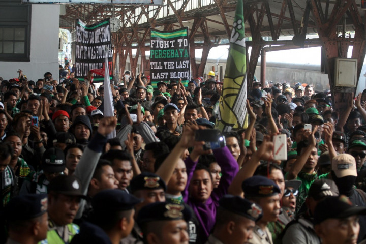 Jika Persebaya Tak Segera Disahkan, Bonek Ancam Tutup Dispora & PSSI Jatim