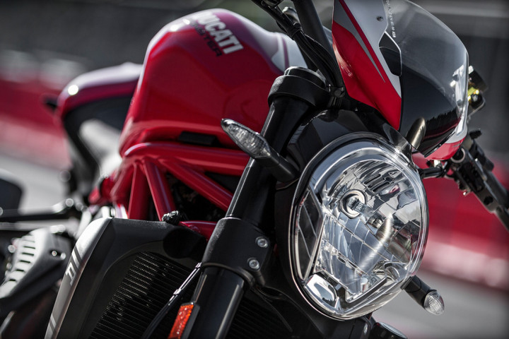 Monster 1200R dari Ducati untuk 2017