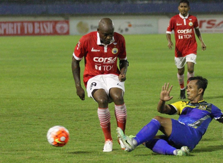 Gol Telat Kenmogne Bawa Persija Tundukkan Persiba