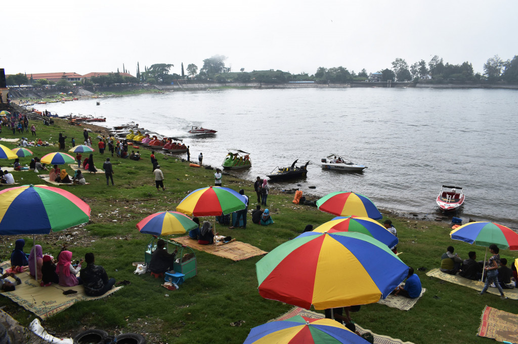 Nikmati Sejuknya Wisata Telaga Sarangan