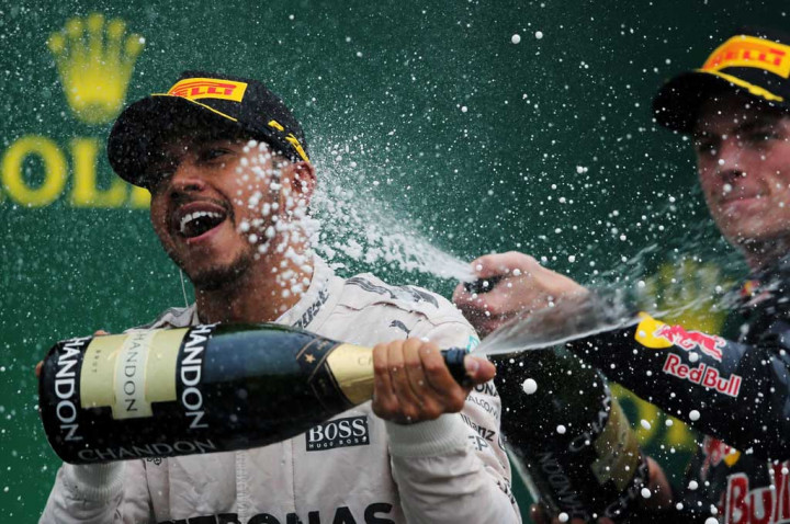 Grip Sempurna, Kunci Hamilton Menangi F1 Brasil