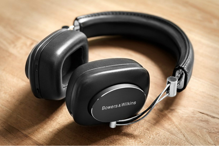 Bowers & Wilkins P7 Wireless, Si Maskulin Pemanja Telinga