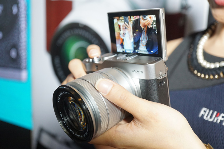 Fujifilm Optimistis Saingi Pemain Besar Mirrorless