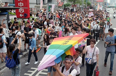 Ribuan Warga Taiwan Protes RUU Pernikahan Gay