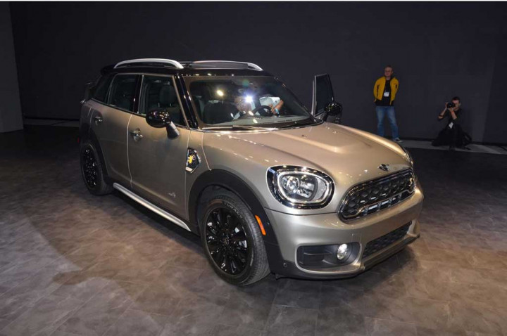 New Mini Cooper S E Countryman All4, Si Kecil Ramah Lingkungan