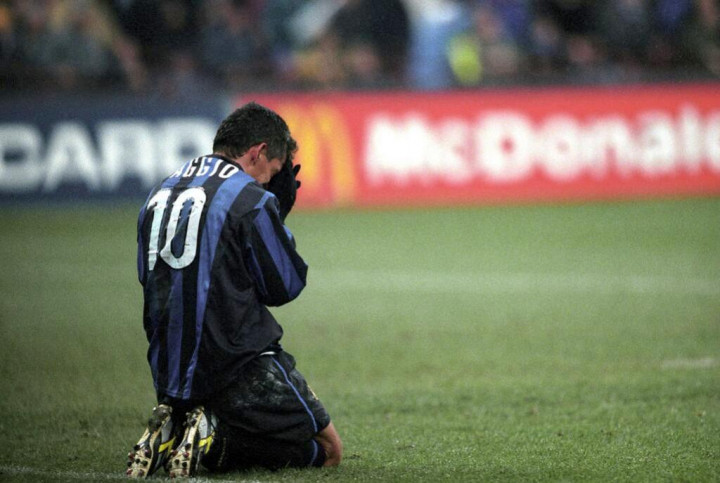 Daftar Pemain Milan yang Pernah Membelot ke Inter