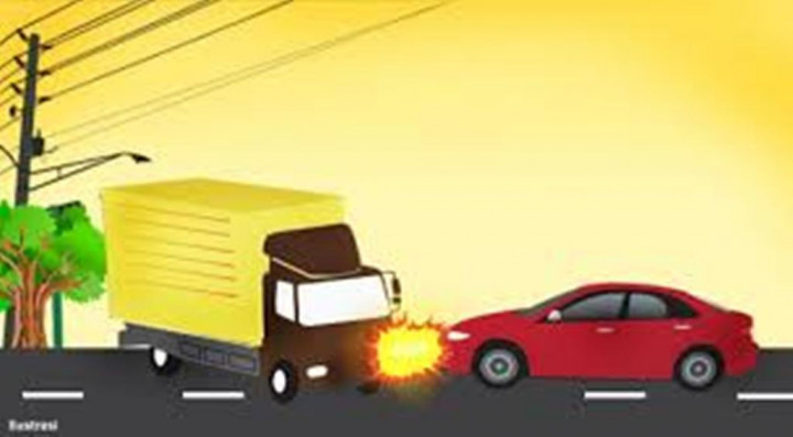 Minibus Tabrak Truk yang Terparkir di Pantura, Dua Tewas