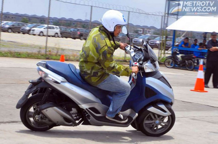 Impresi Pertama Melirik Piaggio MP3 Yourban 300ie