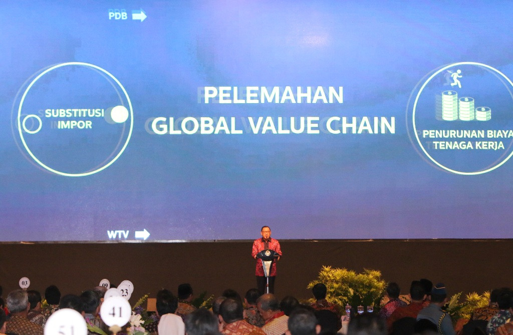 Gubernur BI Agus Martowardojo berpidato saat acara Pertemuan Tahunan Bank Indonesia 2016, di Jakarta (ANTARA FOTO/Reno Esnir)