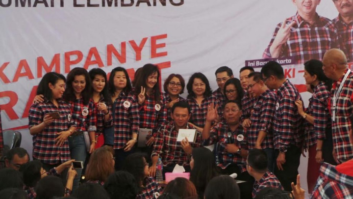 Pendukung Minta Ahok Jaga Kesehatan