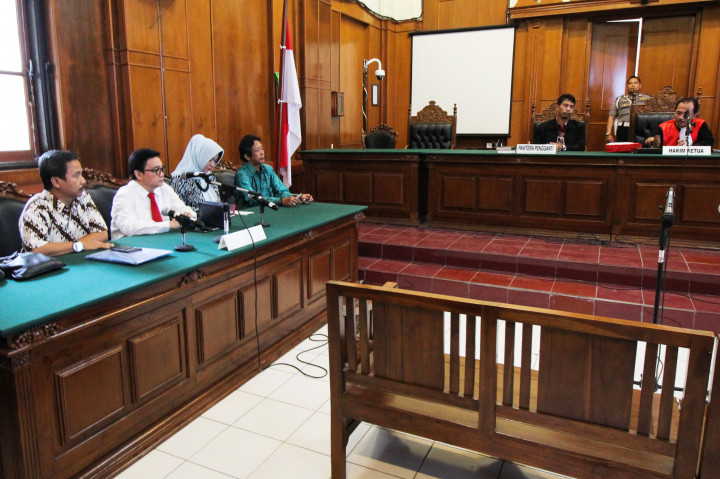 Hakim Tolak Gugatan Praperadilan Dahlan Iskan