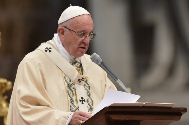 Paus Fransiskus Turut Doakan Fidel Castro