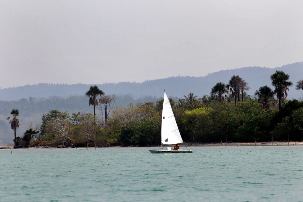 Tanjung Lesung. MI/PANCA SYURKANI.