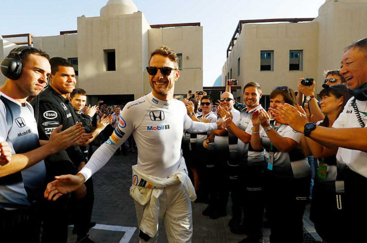 Button Bangga Meski Tak Finish di F1 Abu Dhabi