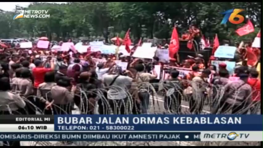 ?Bubar Jalan Ormas Kebablasan