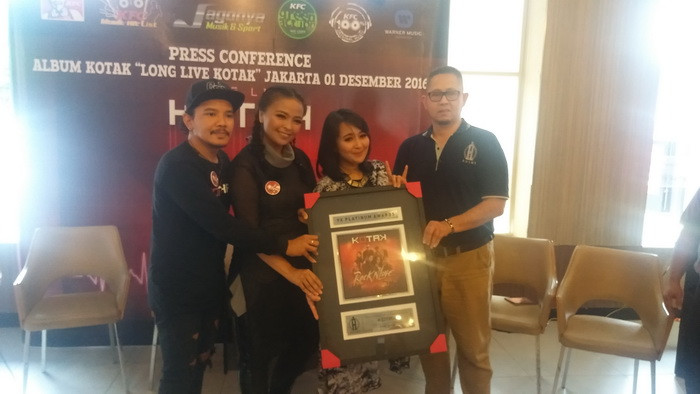 Kotak Merilis Album Long Live Kotak