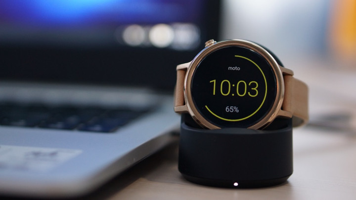 Lenovo Moto Setop Sementara Garap Smartwatch