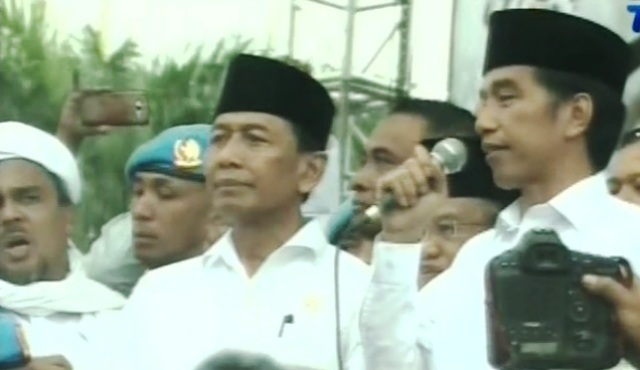 Jokowi Praises Peaceful 2 Dec Rally
