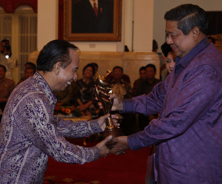 Itoc Tochija Dinonaktifkan sebagai Ketua DPD Golkar Cimahi