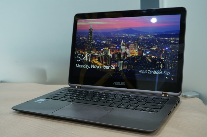 ASUS ZenBook Flip UX360UA, Tipis dan Kencang