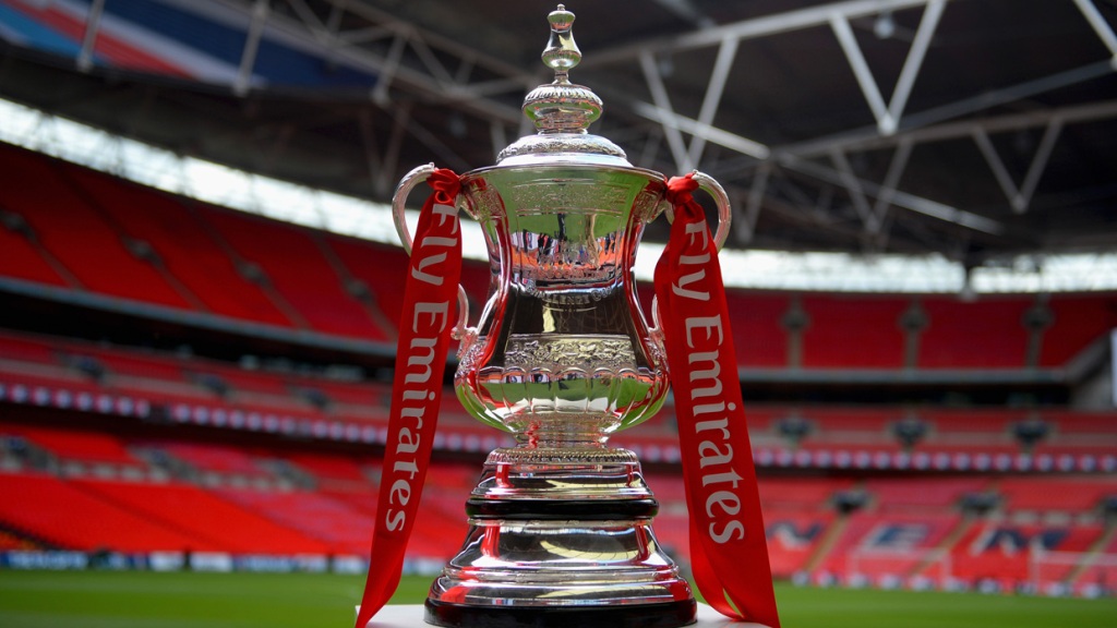 Trofi Piala FA (Foto: thefa.com)