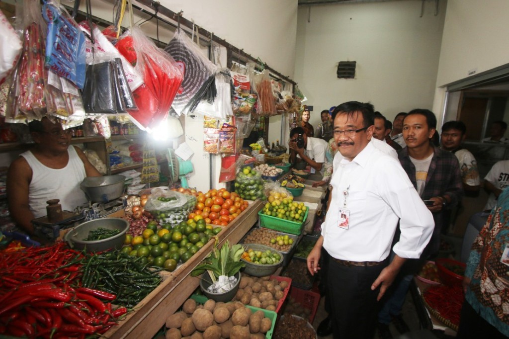 Ketua RT Di Kampung Makasar Minta Djarot Hapus Kewajiban Buat SPJ