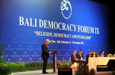 Demokrasi, Satu Batas Tanpa Mayoritas