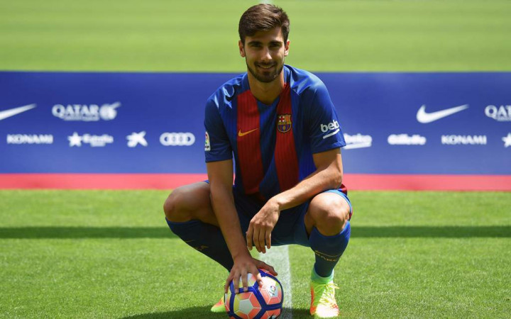 Terungkap, Valencia Ingin Lepas Gomes ke Juventus