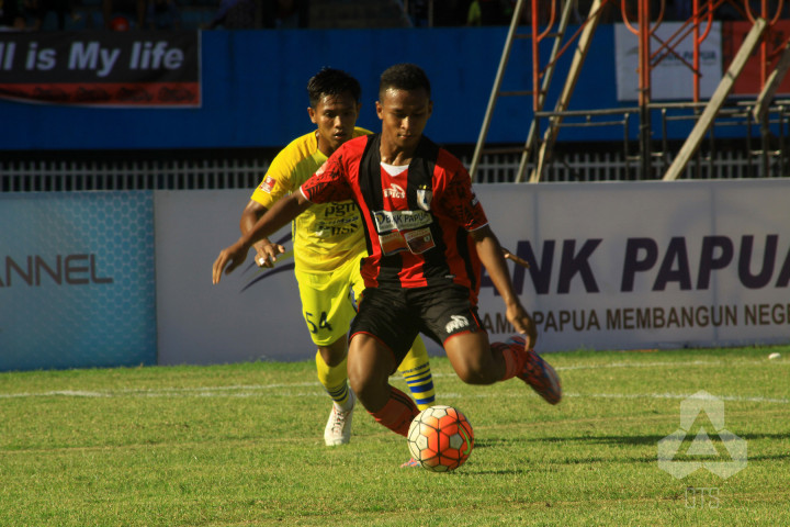 Bungkam Persegres, Persipura Konsisten di  Jalur Juara