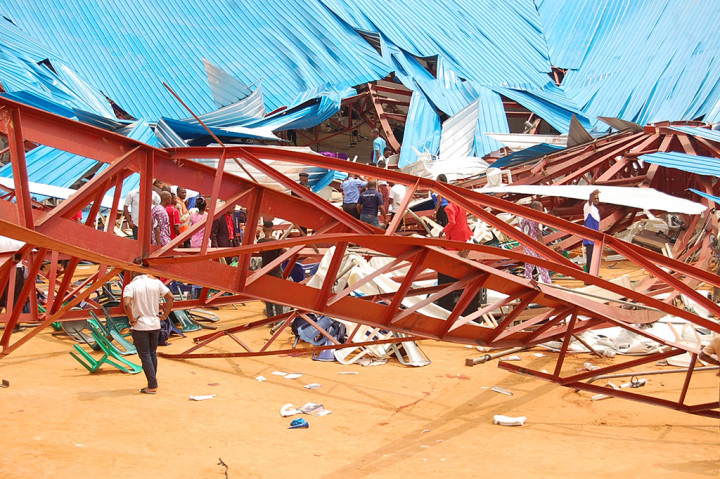Gereja di Nigeria Roboh, 160 Orang Tewas
