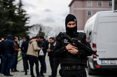 Turki Tahan 100 Lebih Pejabat Partai Pro Kurdi