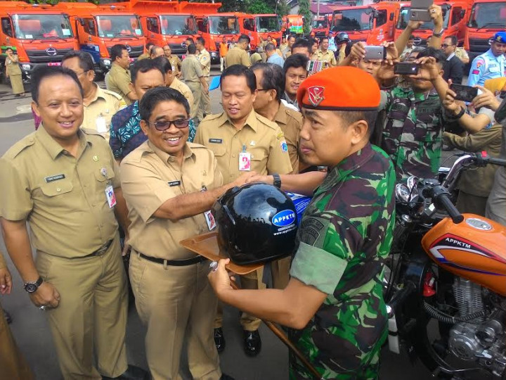 Dinas Kebersihan DKI Tambah Armada Germor Tiap RW