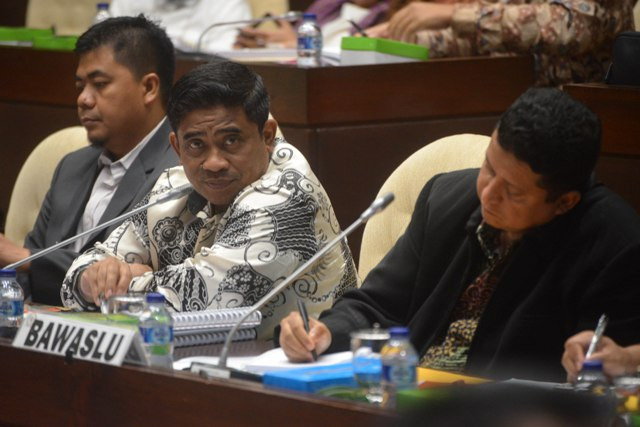 Pelaksana Tugas (Plt) Gubernur DKI Jakarta Sumarsono (batik). Foto: MI/Irfan