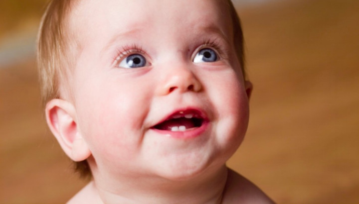 Ketika Gigi Anak Tumbuh Pertama Kali